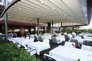 Bild von Pergola Bridge